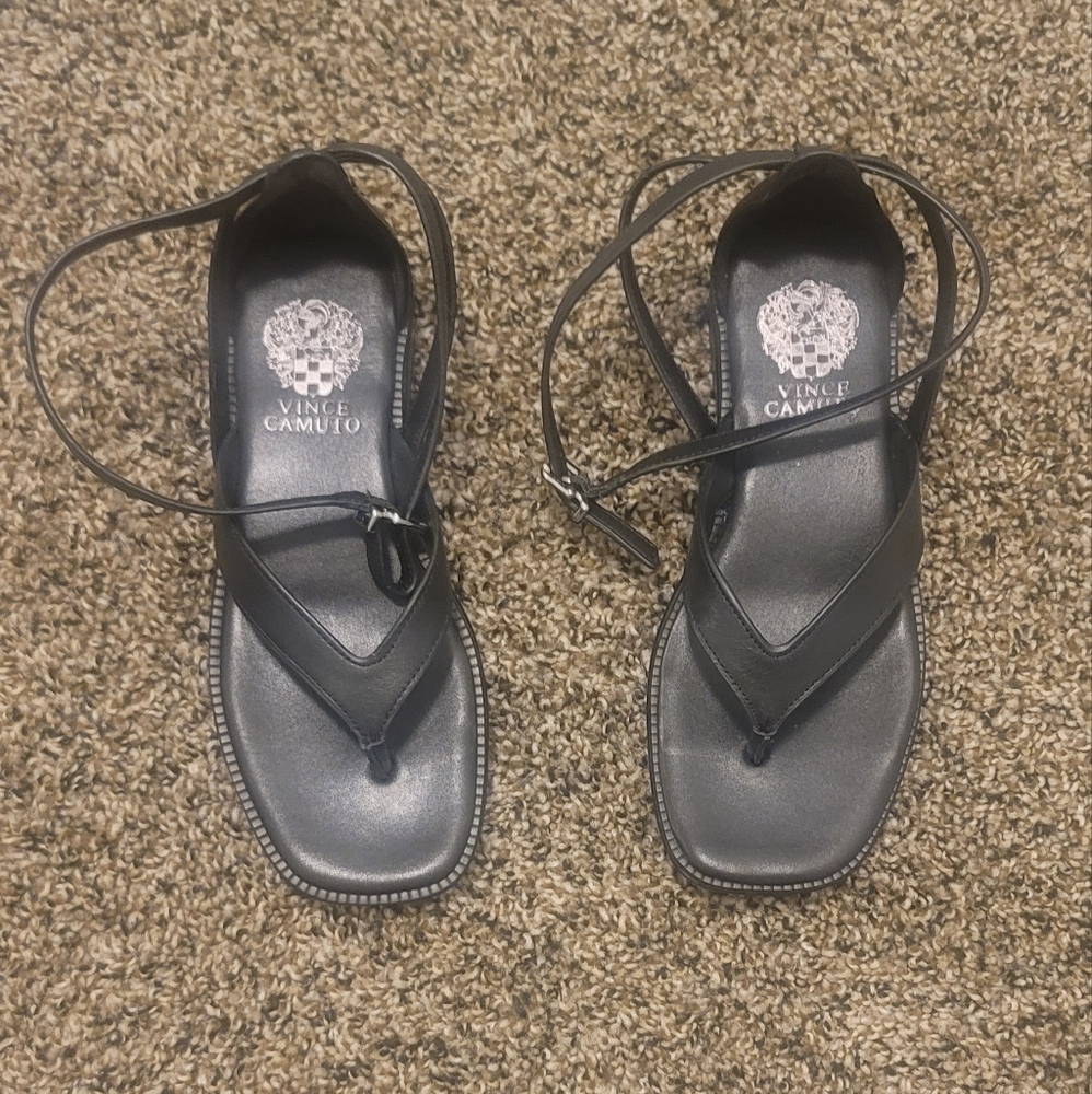 Vince Camuto Black Sandals with Sturdy Sole